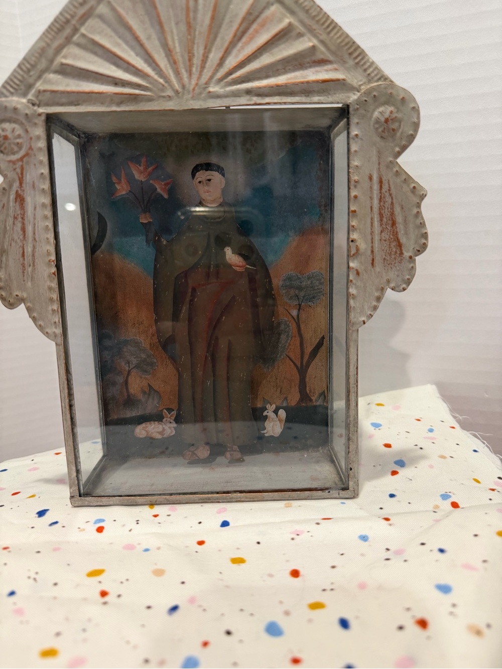 Antique Spanish Colonial Saint Francis Retablo in Custom Tin NicheBeautifully - Picture 3 of 9